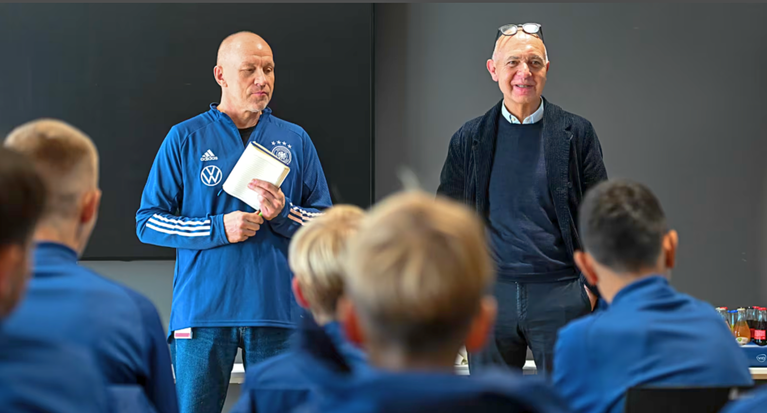 Neuendorf zu 25 Jahren Braun-Stiftung: "Fußball war, ist und bleibt mehr als ein 1:0"